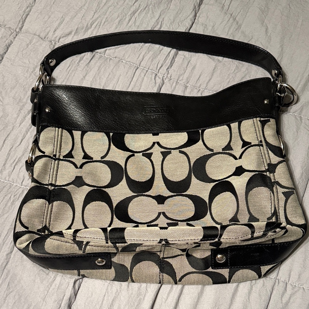 Coach Black and Cream Shoulder Bag